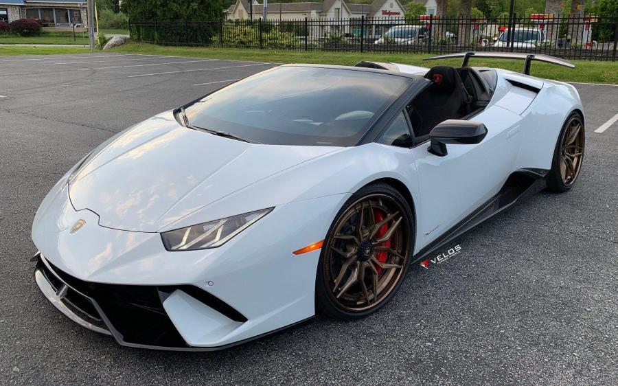 Lamborghini Huracan Performante Spyder on Velos Wheels (VXS06) '2019